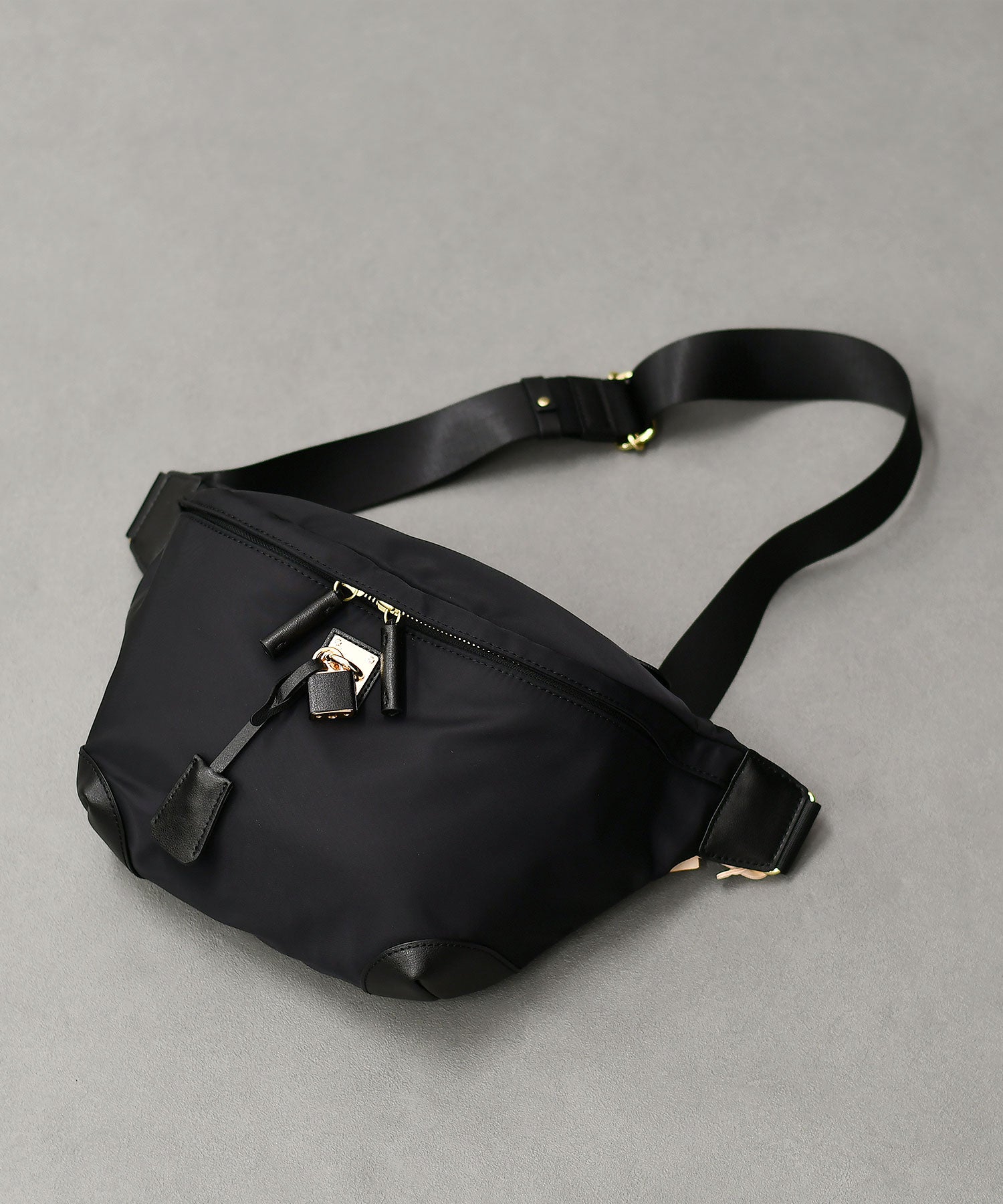 たっぷ 　　mica della valle ミカデラヴァッレ　バック バッグ mica della valle / ミカデラヴァッレNA0051CLFION – in Touch